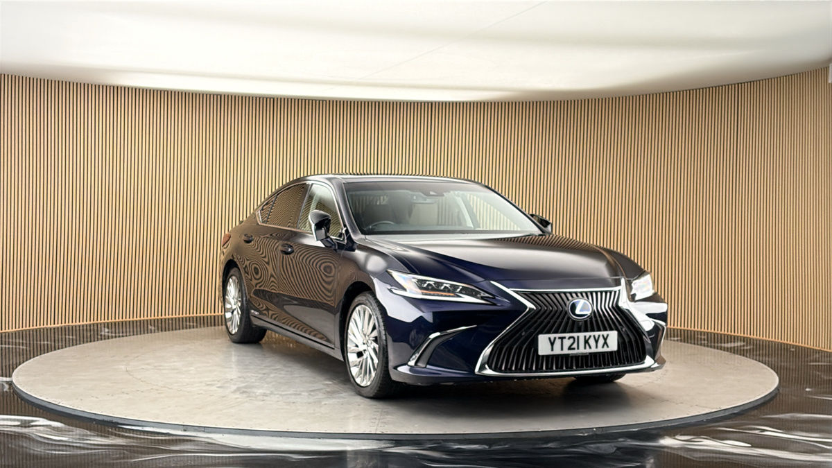 More views of Lexus ES