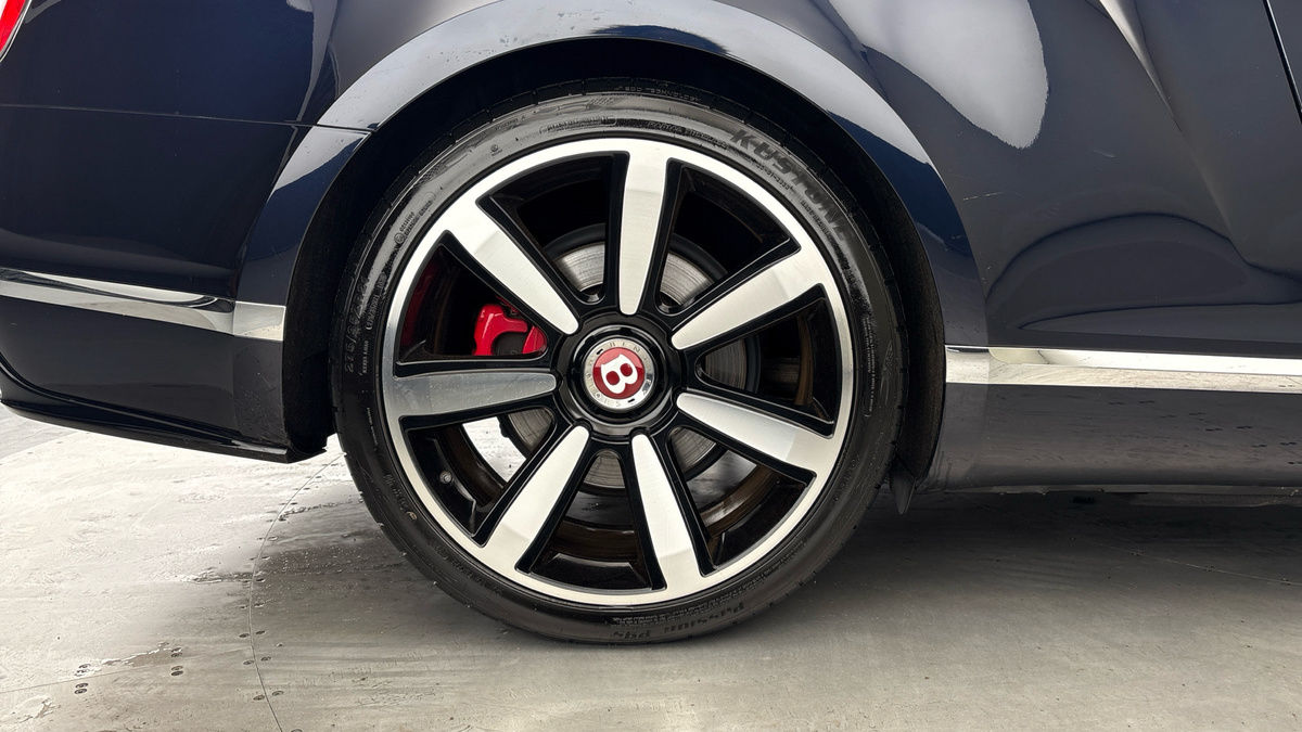 Bentley Continental Image 10