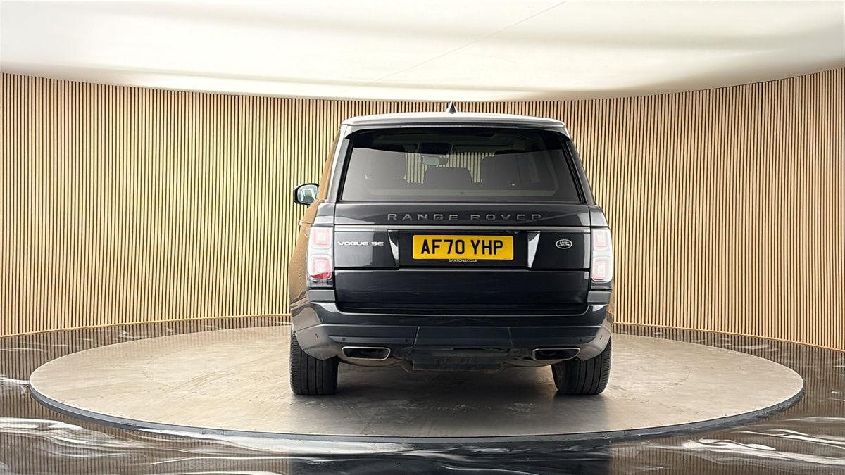 More views of Land Rover Range Rover