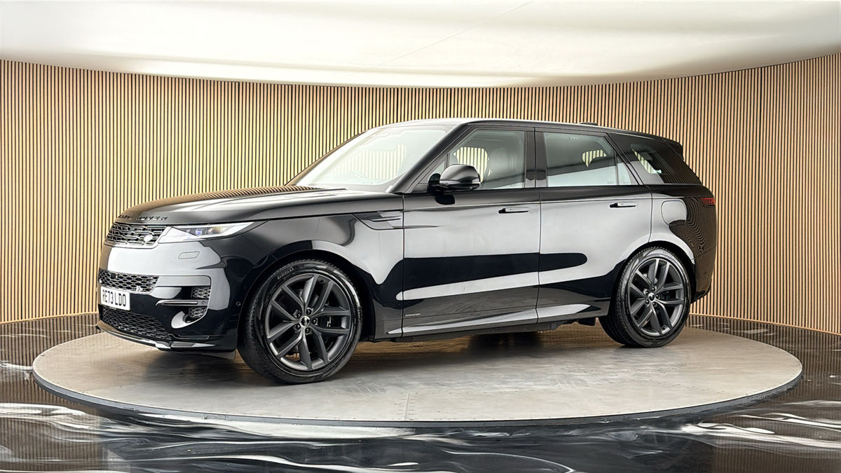 More views of Land Rover Range Rover Sport