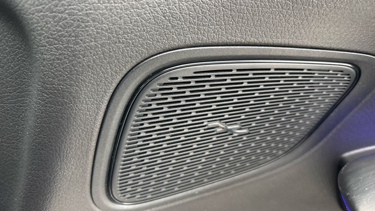 Mercedes-Benz GLC Image 26
