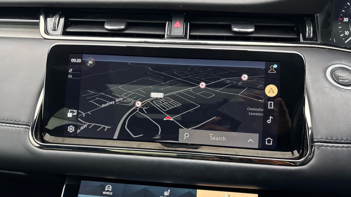 Land Rover Range Rover Evoque Image 17