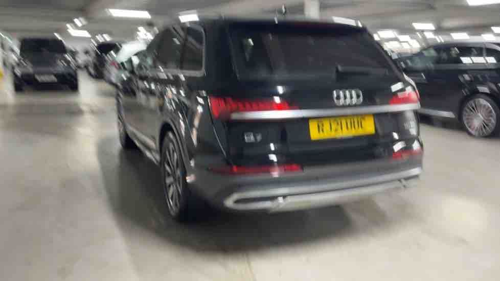More views of Audi Q7