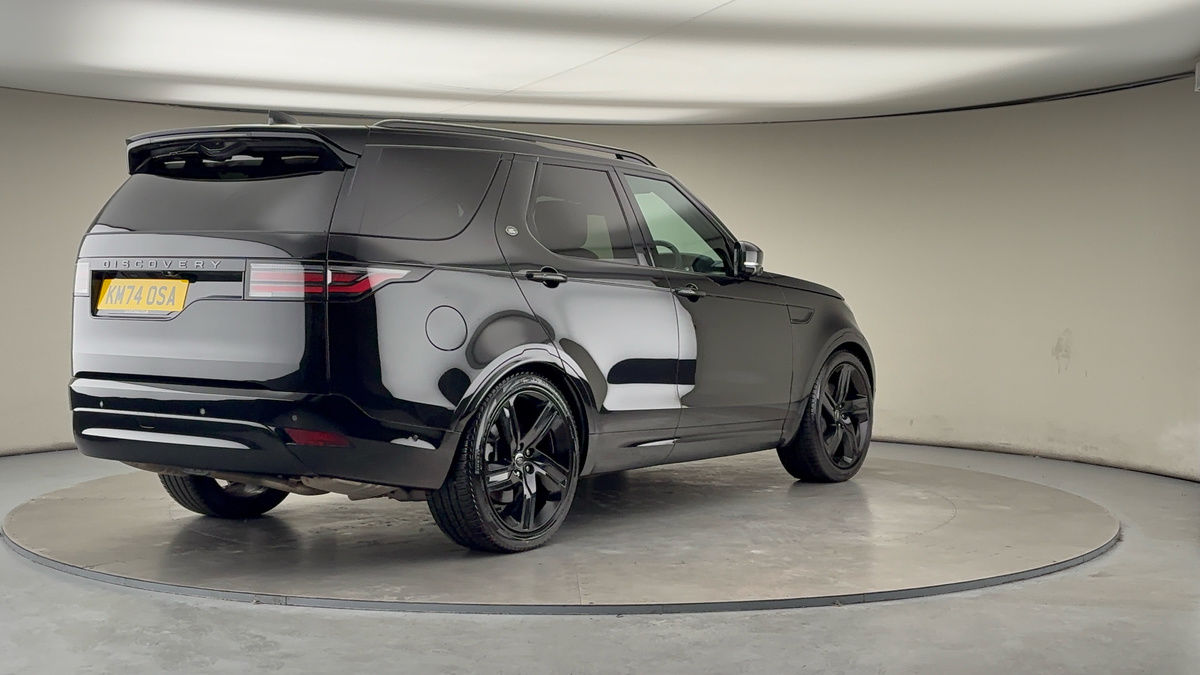 More views of Land Rover Discovery