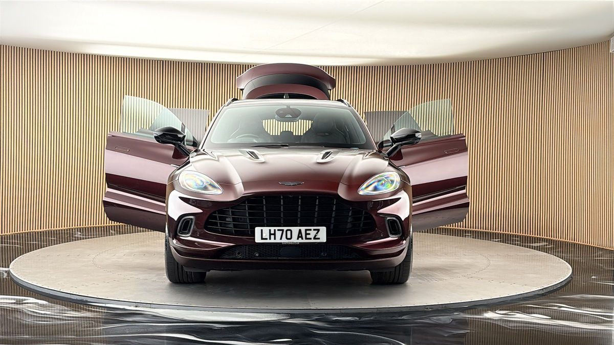 More views of Aston Martin DBX