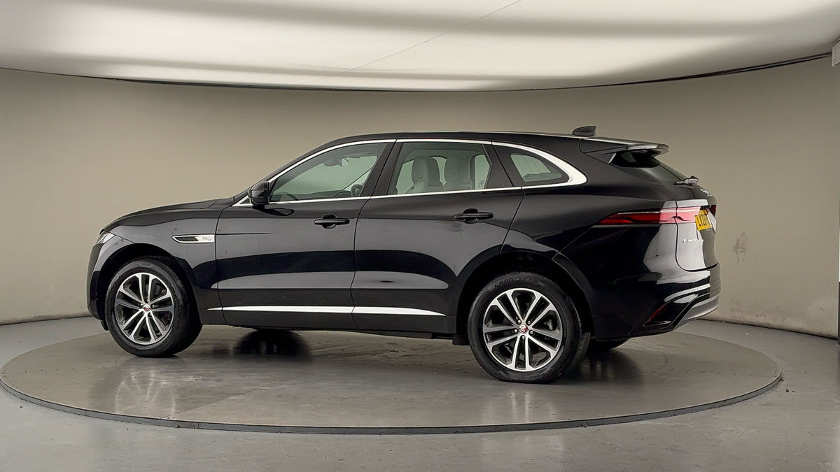 More views of Jaguar F-PACE