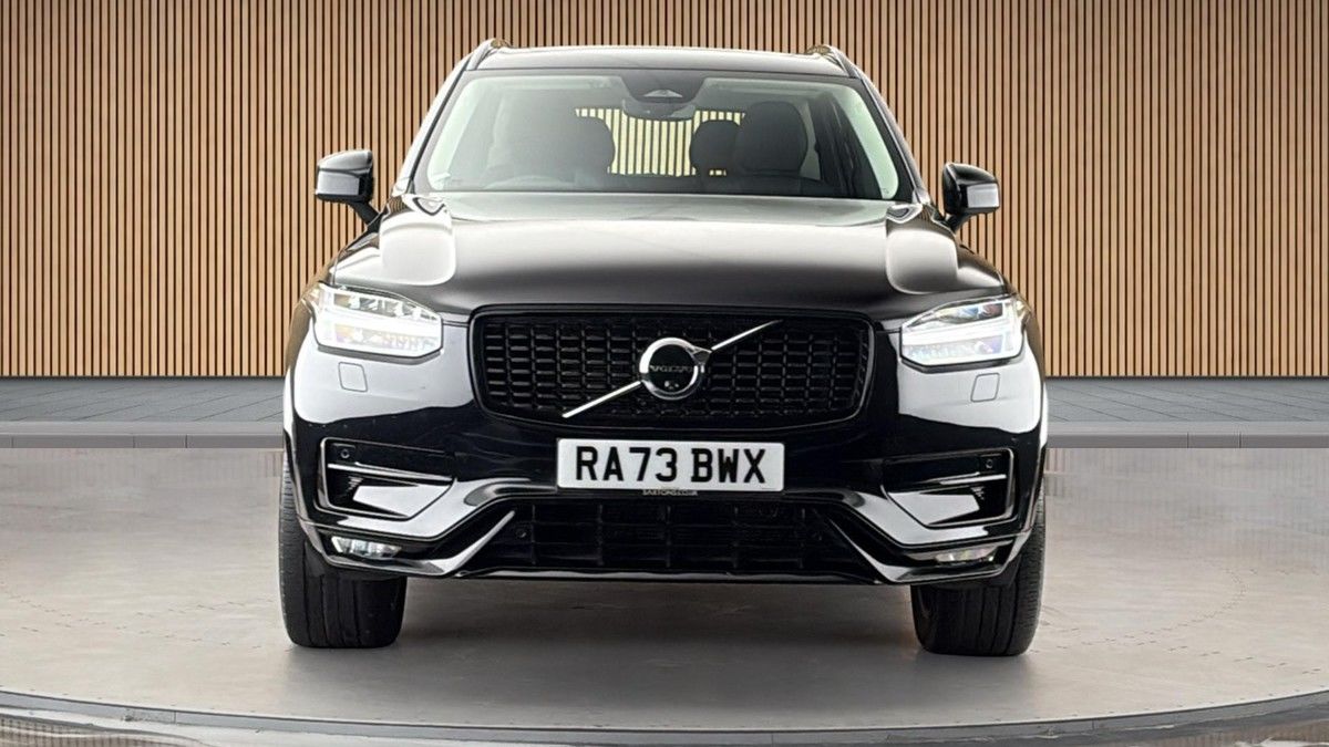 Volvo XC90 Image 3