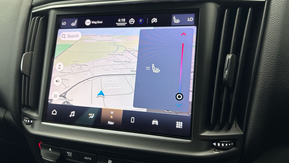 Maserati Levante Image 38