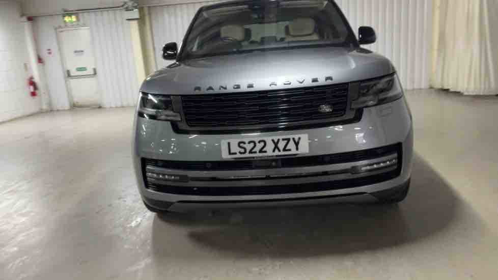 More views of Land Rover Range Rover