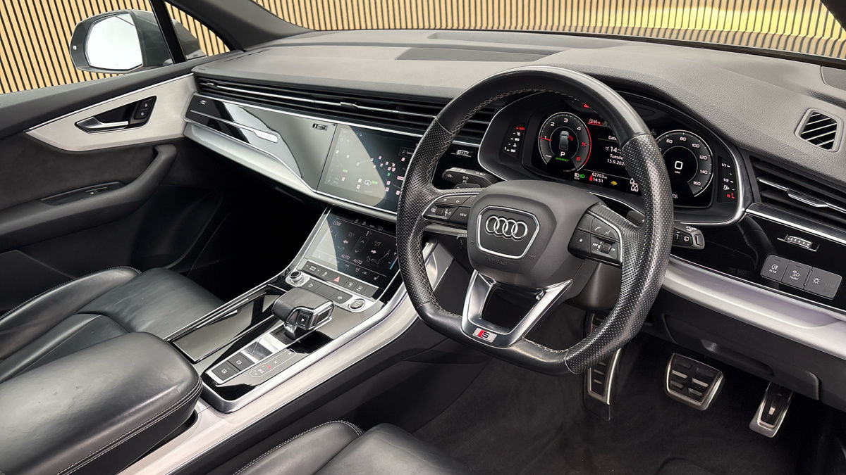 Audi Q7 Image 5