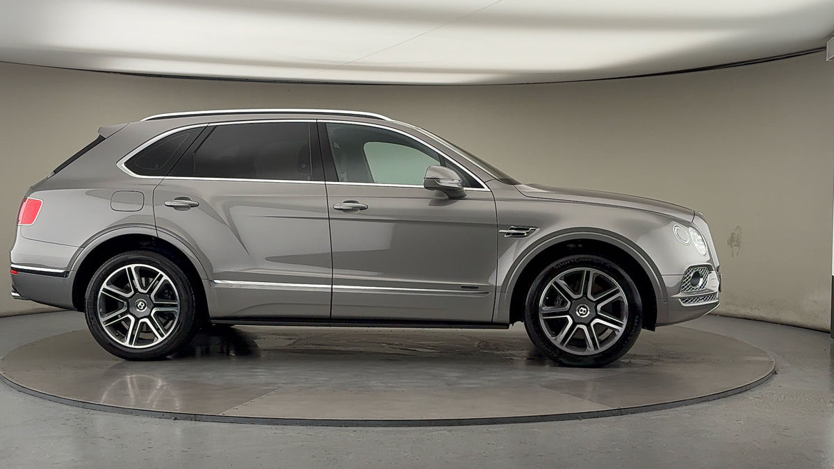 More views of Bentley Bentayga