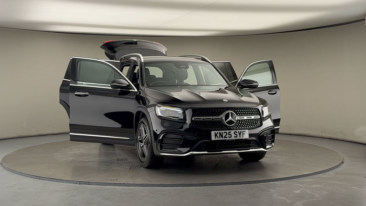 More views of Mercedes-Benz GLB