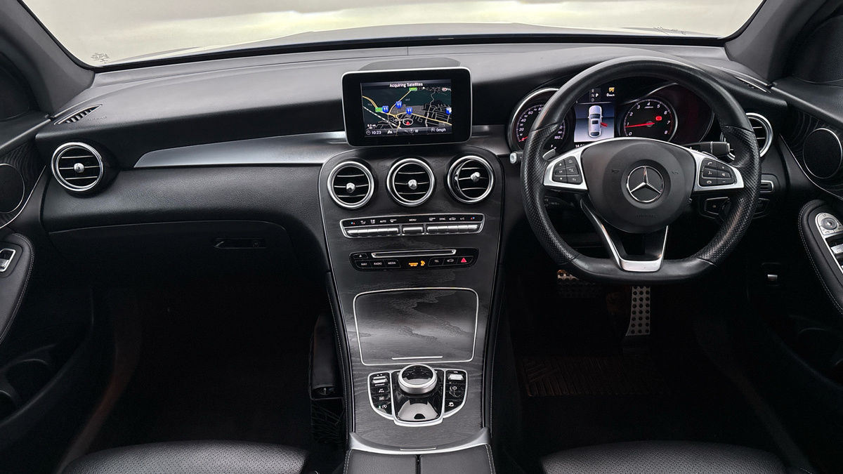 Mercedes-Benz GLC Image 12