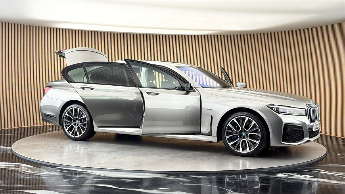 More views of BMW 7 Series