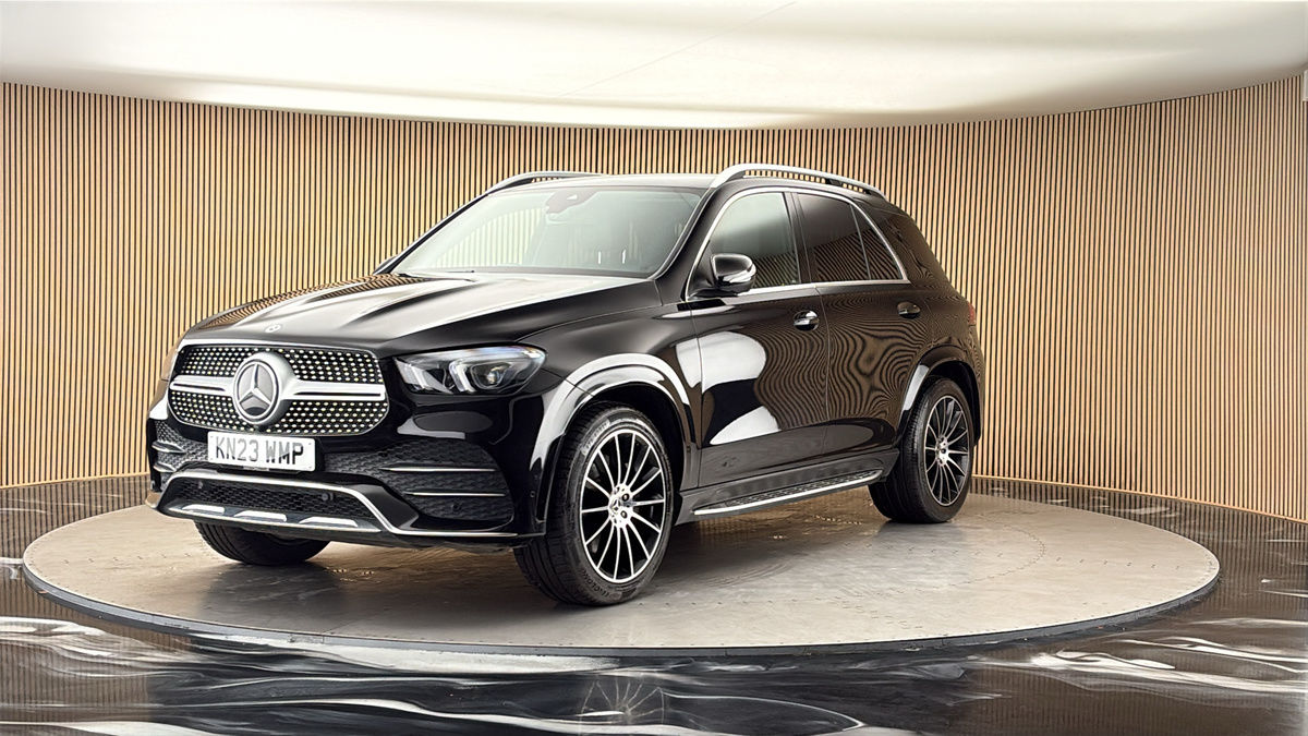 More views of Mercedes-Benz GLE
