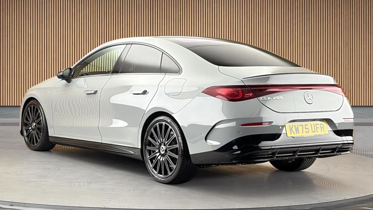 Mercedes-Benz CLA Image 2