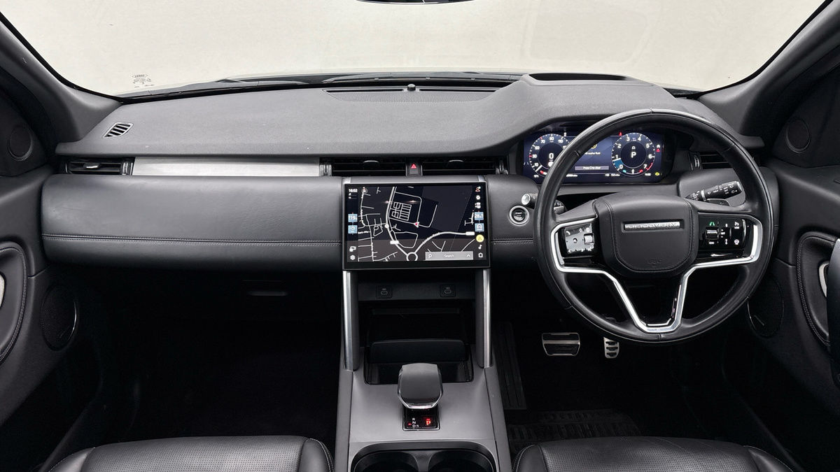Land Rover Discovery Sport Image 12