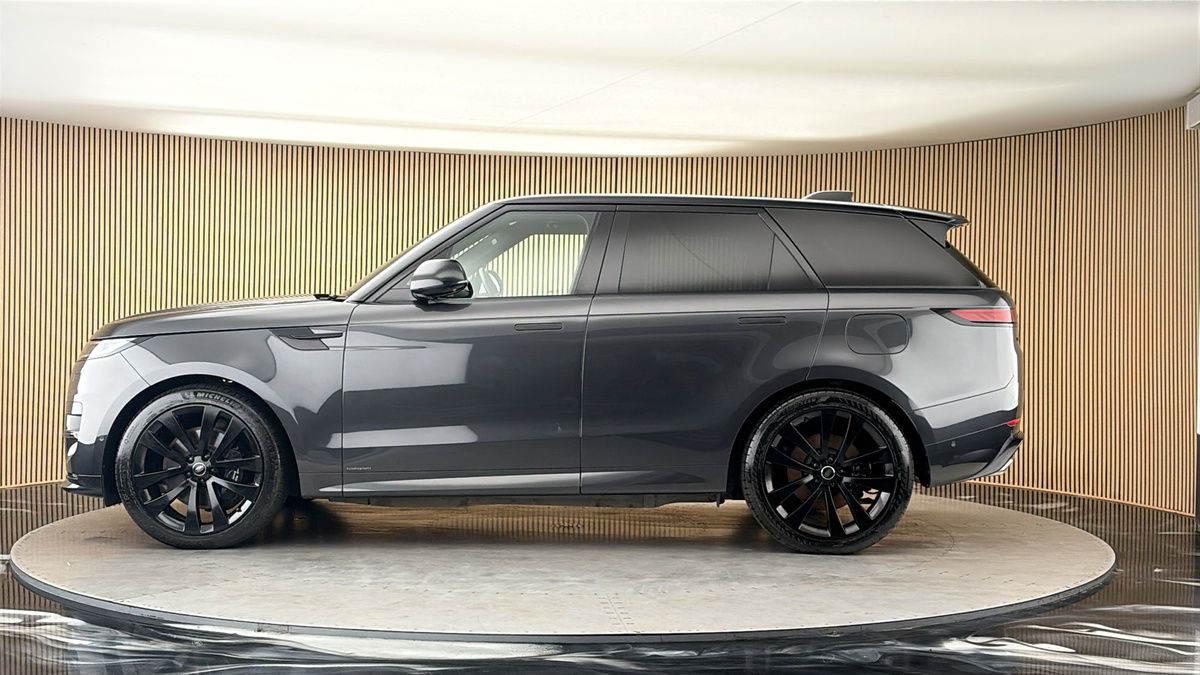 Land Rover Range Rover Sport Image 15
