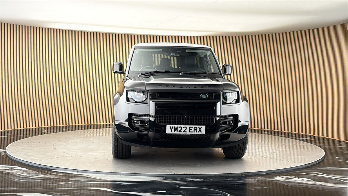 More views of Land Rover Defender 90