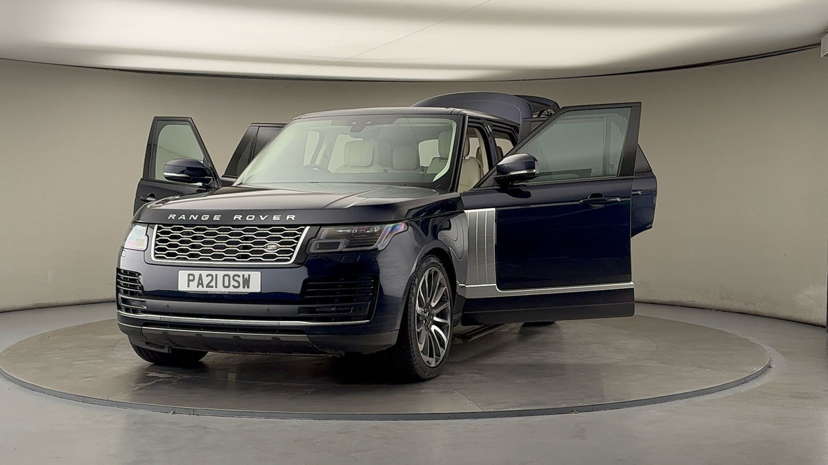 More views of Land Rover Range Rover