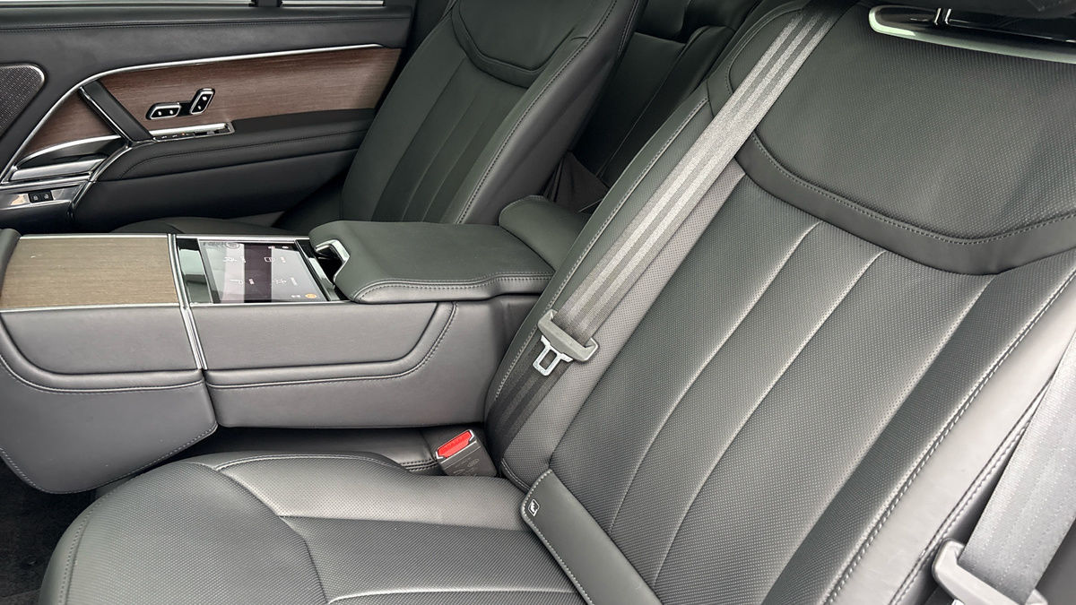 Land Rover Range Rover Image 9