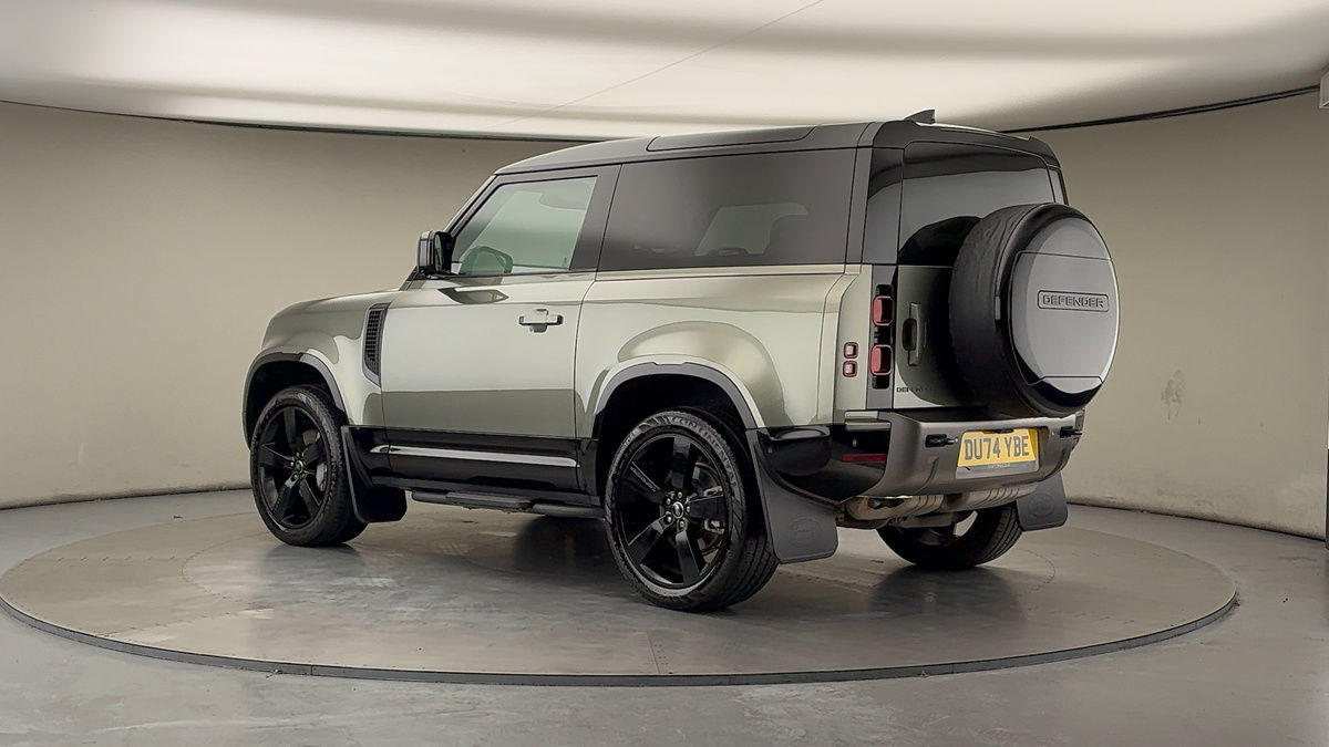 More views of Land Rover Defender 90