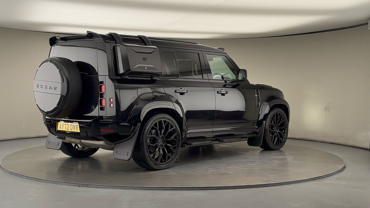 Land Rover Defender 110 Urban Image 21