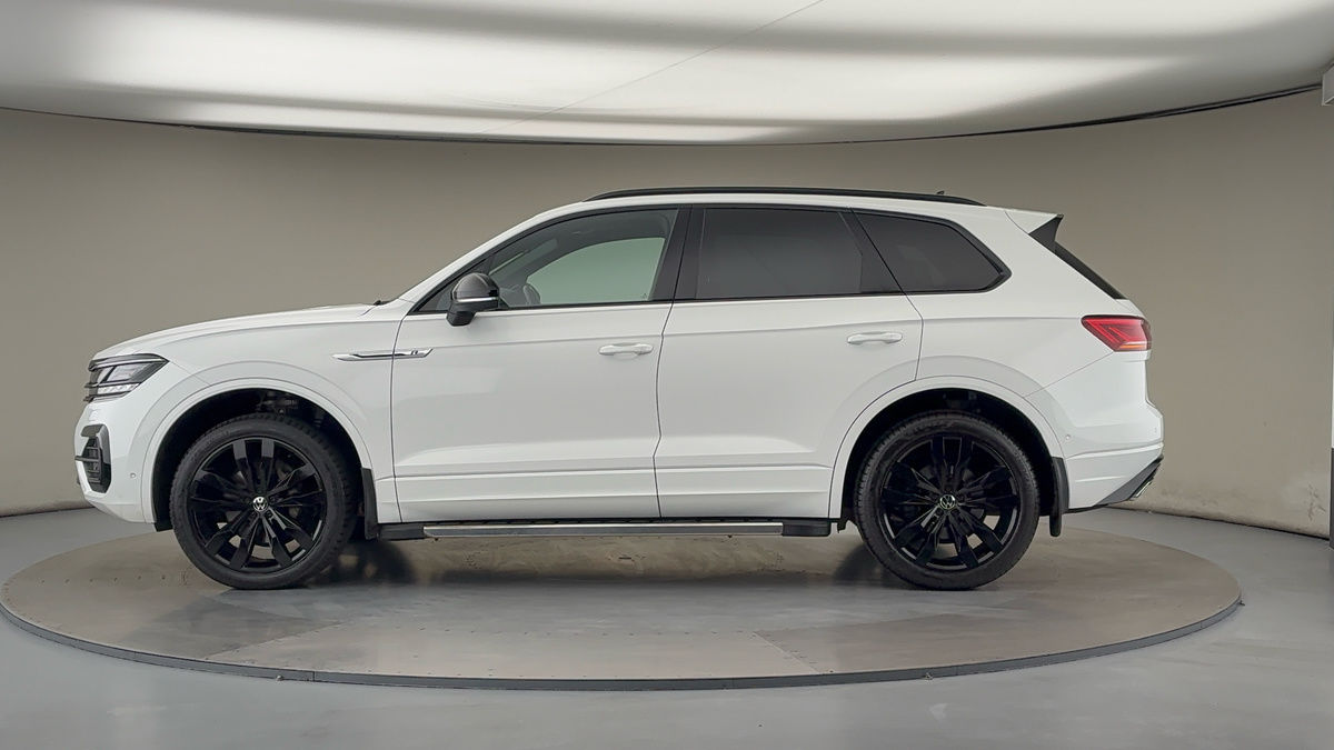 Volkswagen Touareg Image 15