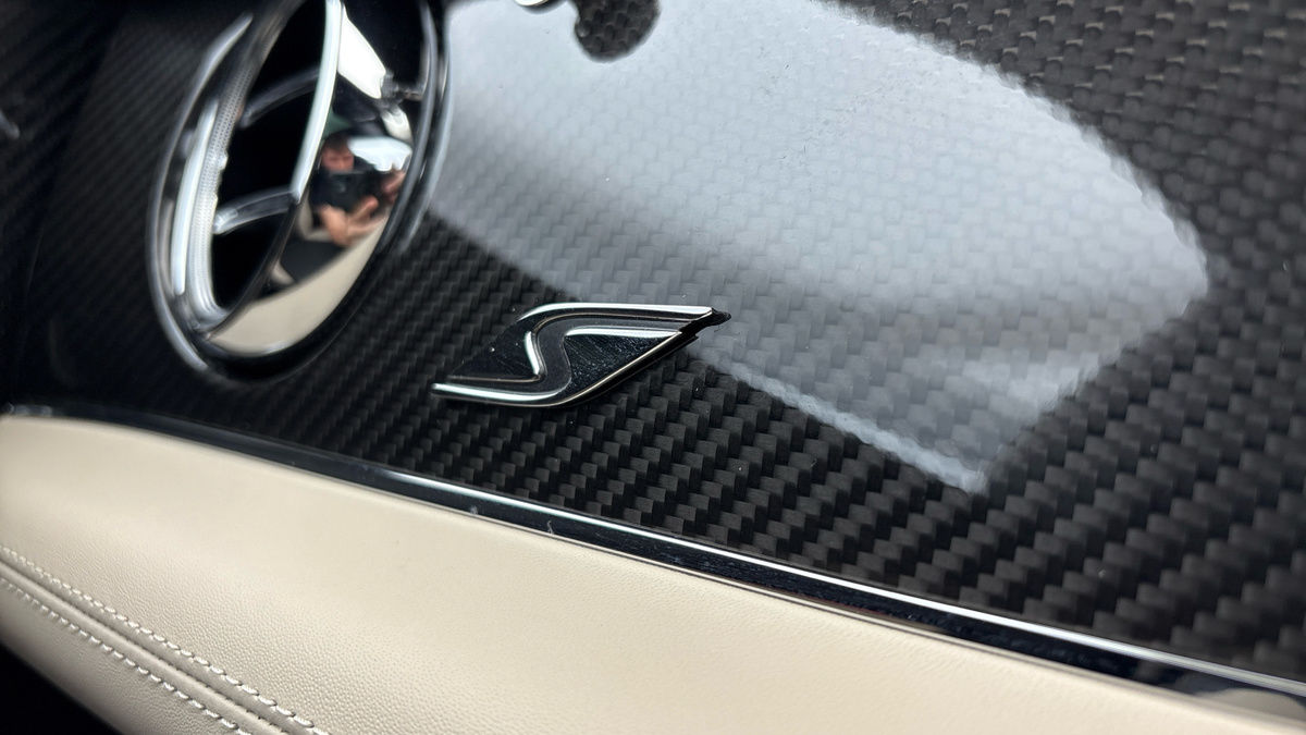 Bentley Bentayga Image 44