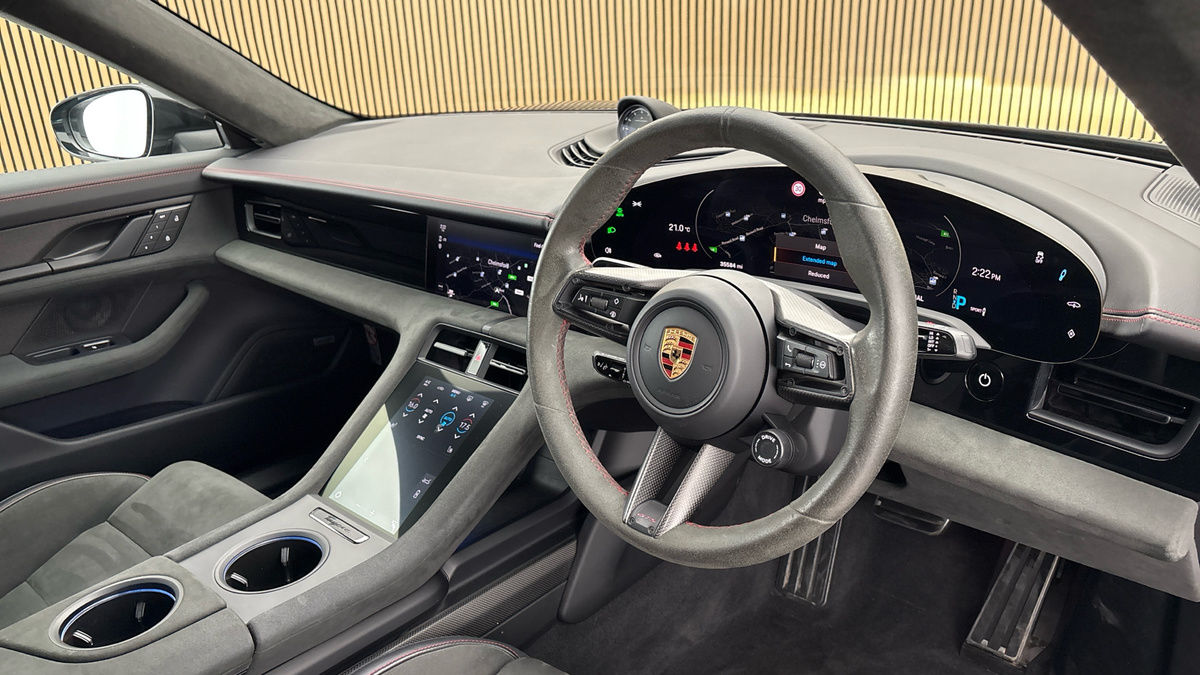 Porsche Taycan Image 5