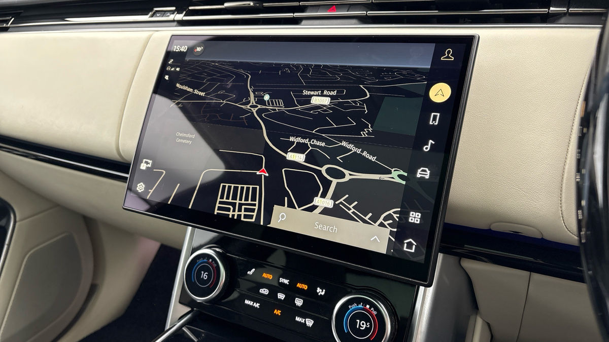 Land Rover Range Rover Image 17