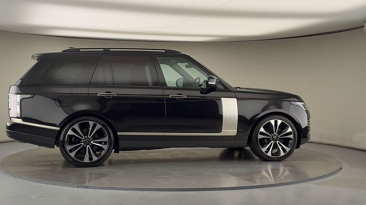 More views of Land Rover Range Rover