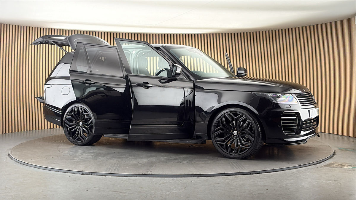 More views of Land Rover Range Rover
