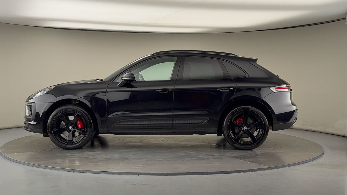 Porsche Macan Image 15