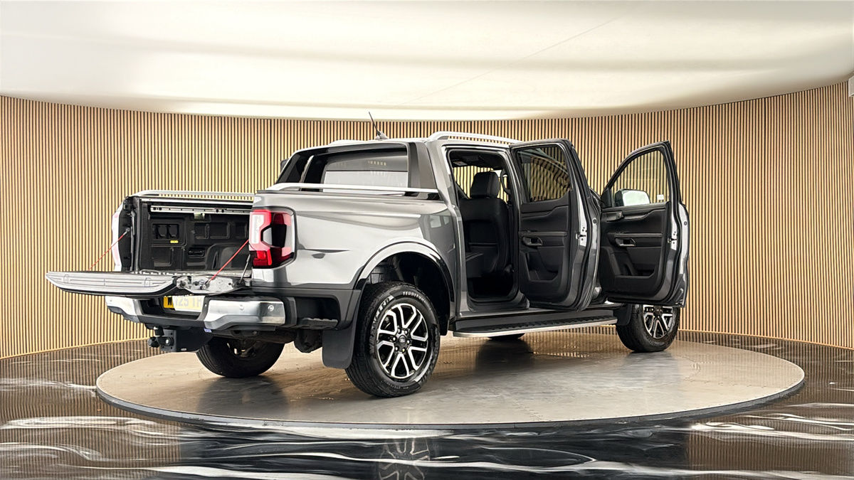 More views of Ford Ranger