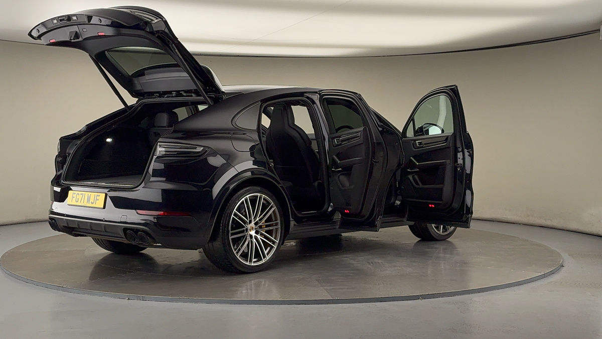 More views of Porsche Cayenne