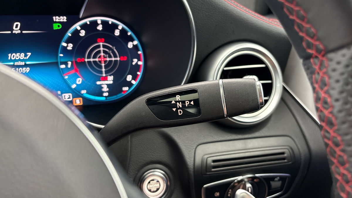 Mercedes-Benz GLC Image 33