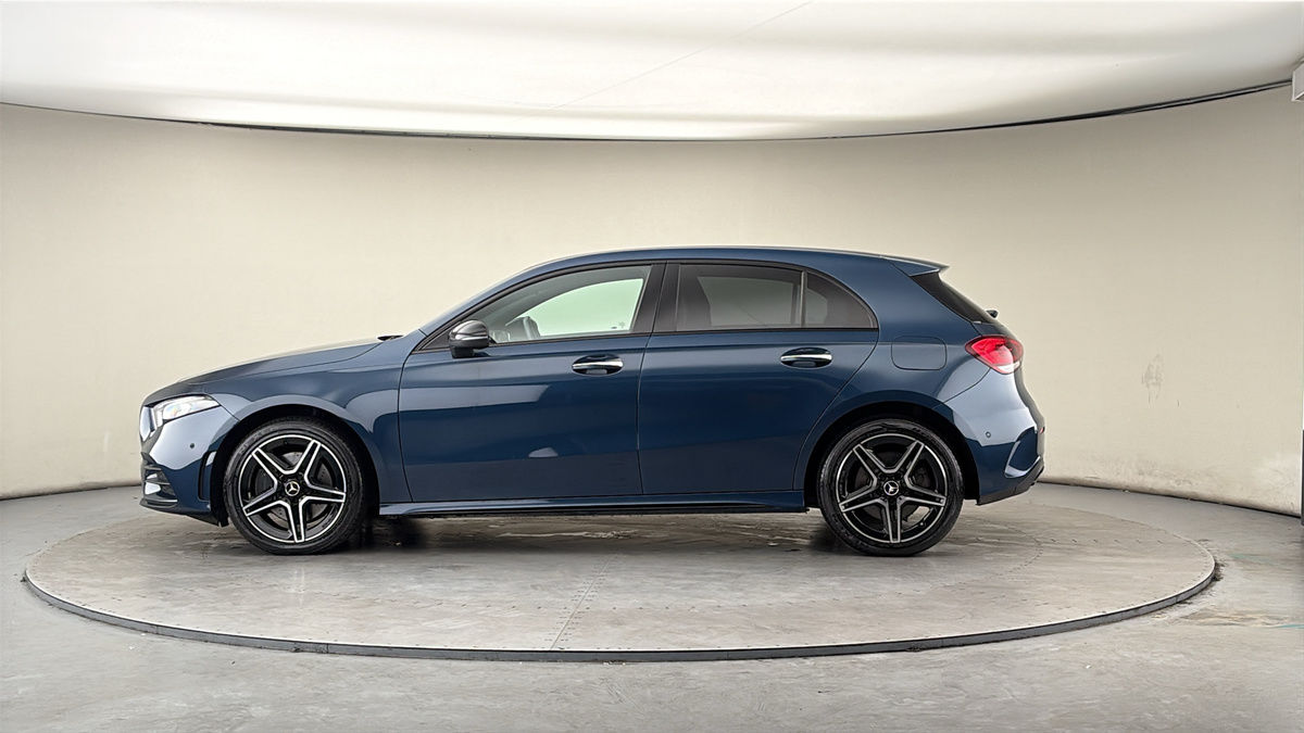 Mercedes-Benz A Class Image 15