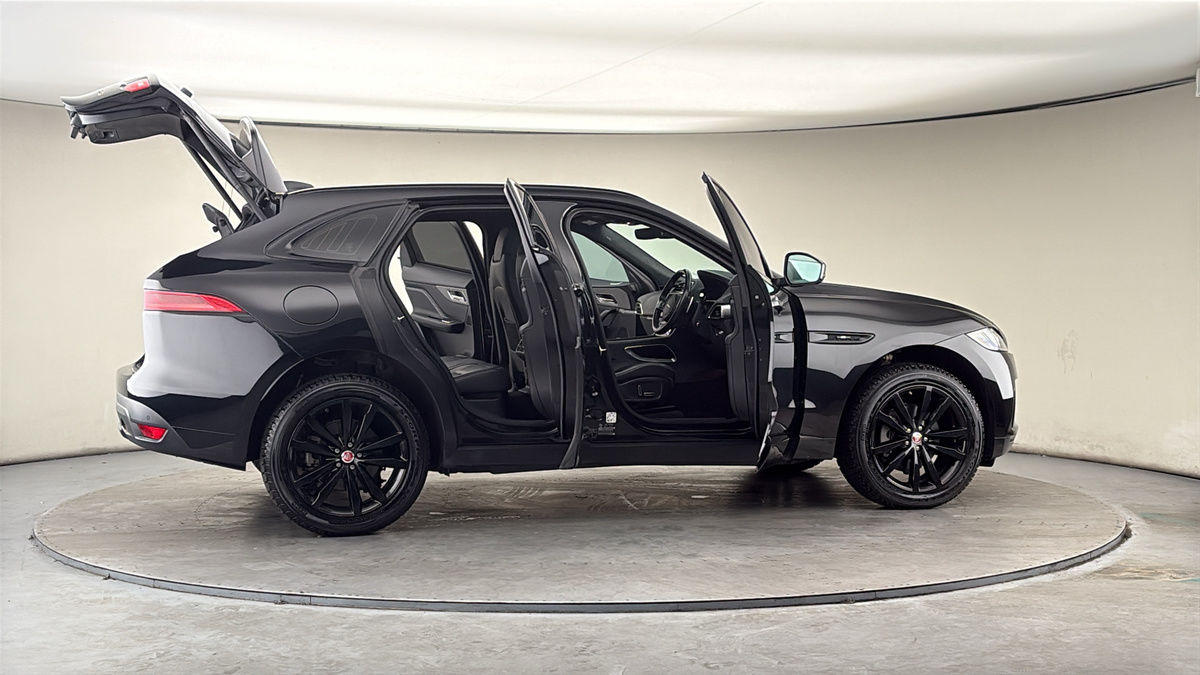 More views of Jaguar F-PACE