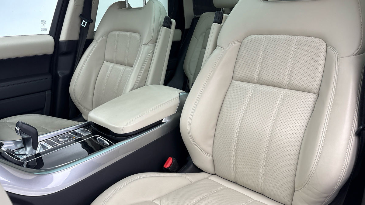 Land Rover Range Rover Sport Image 7