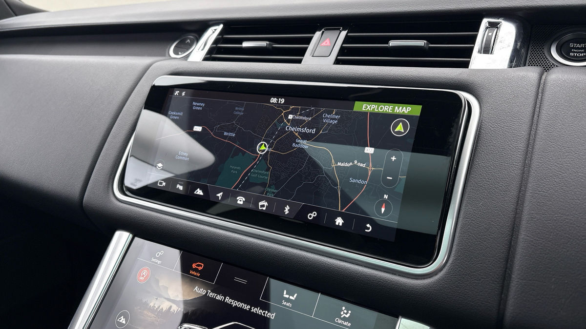 Land Rover Range Rover Sport Image 17