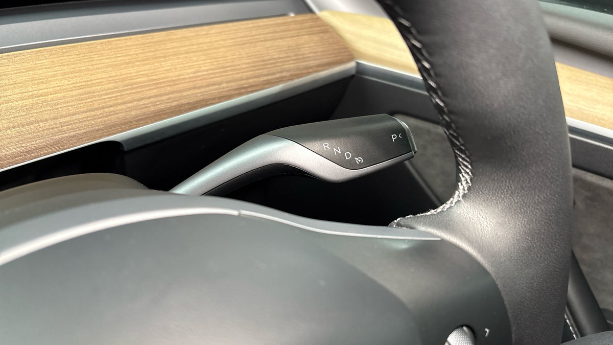 Tesla Model Y Image 22