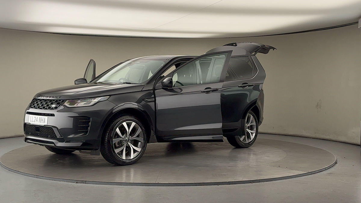 Land Rover Discovery Sport Image 22