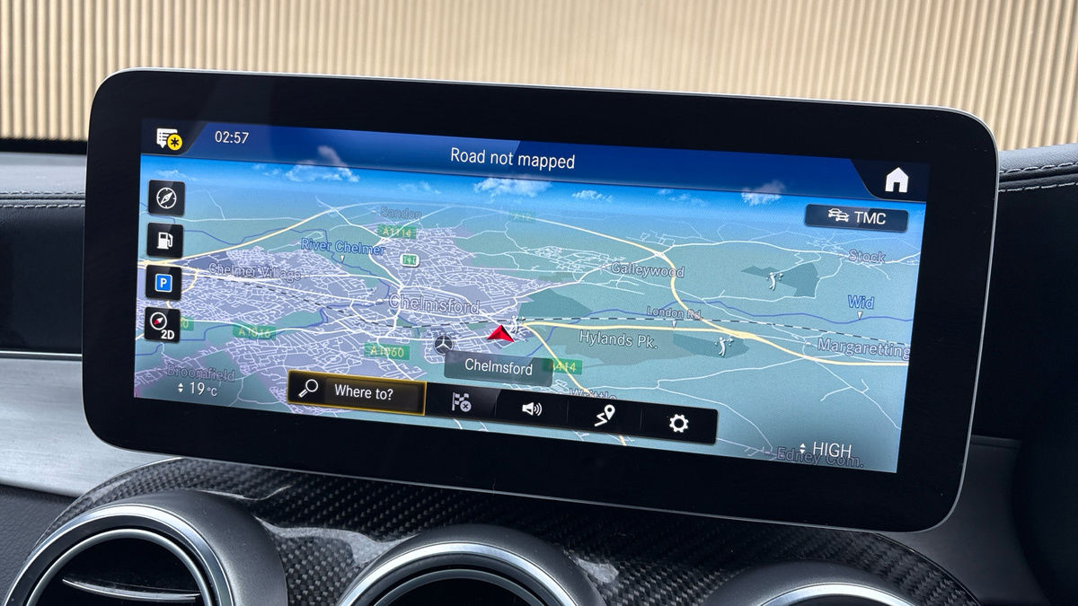 Mercedes-Benz GLC Image 17
