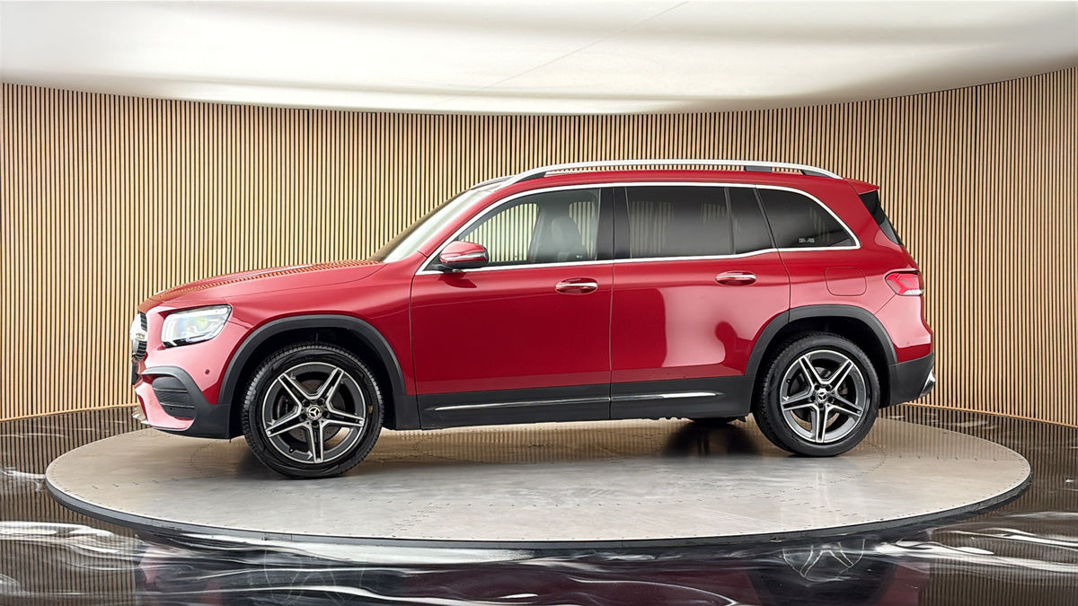 More views of Mercedes-Benz GLB