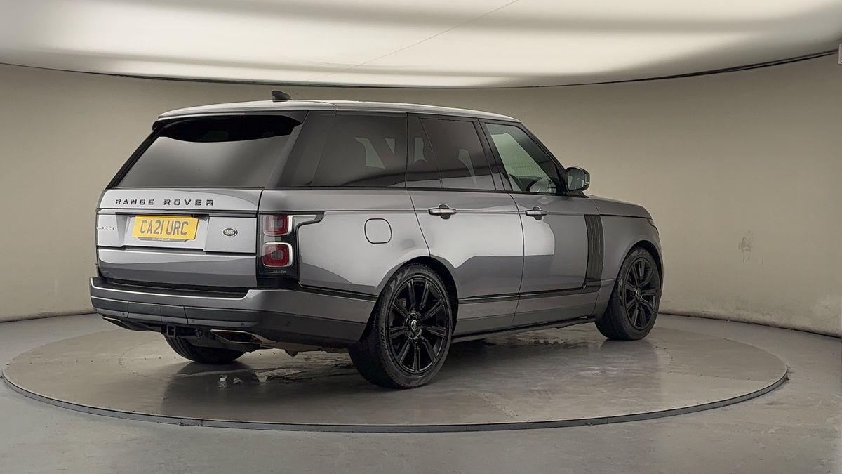 More views of Land Rover Range Rover