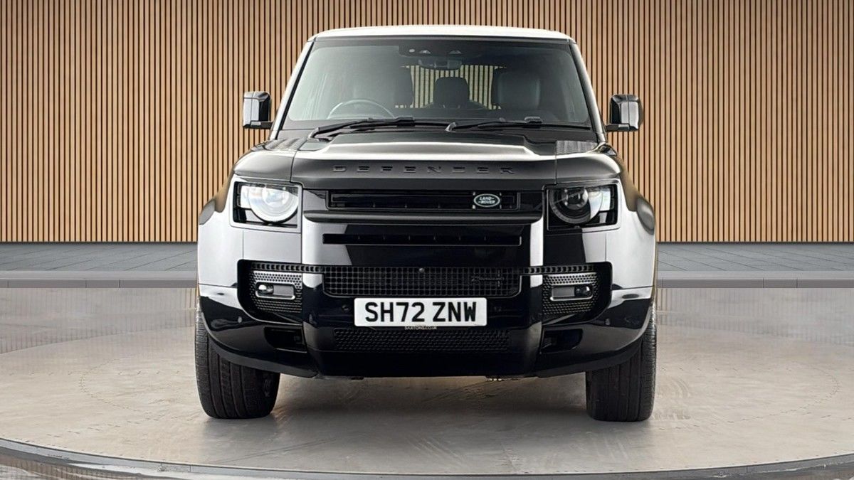 Land Rover Defender 90 Image 3