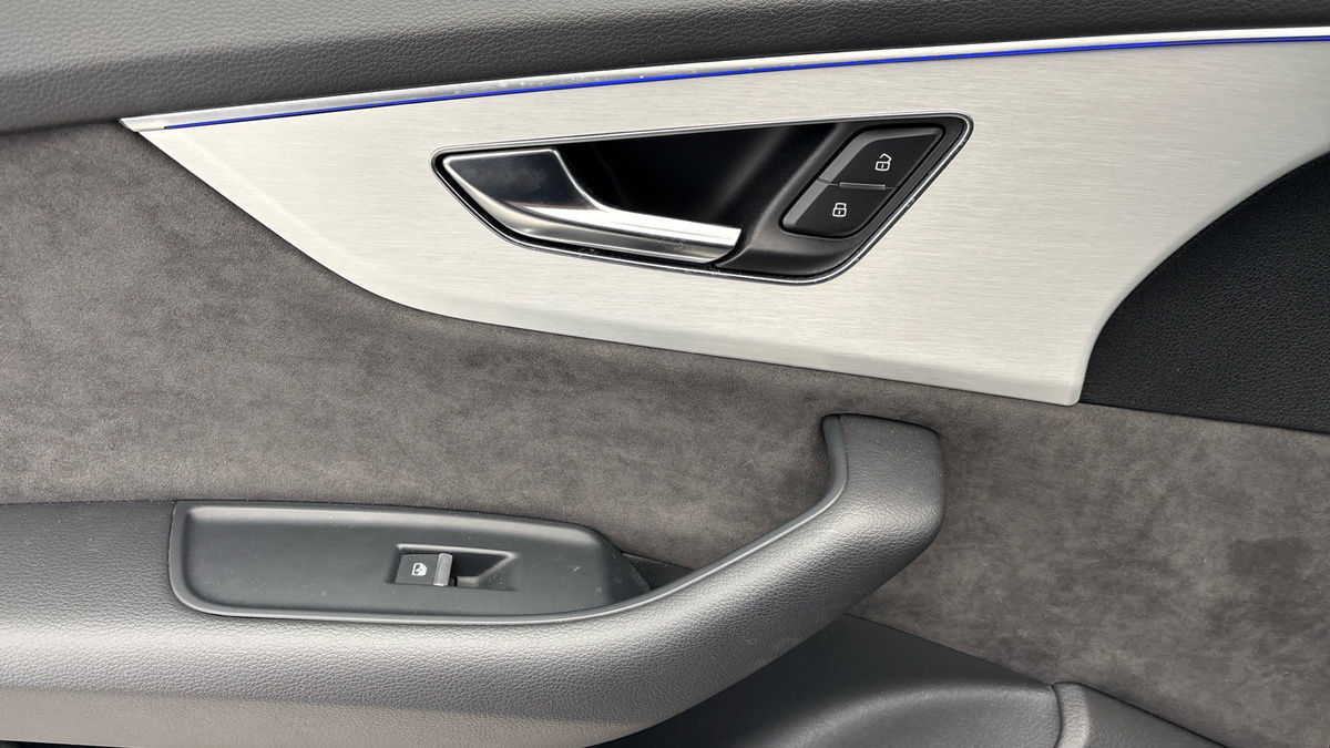 Audi Q8 Image 19