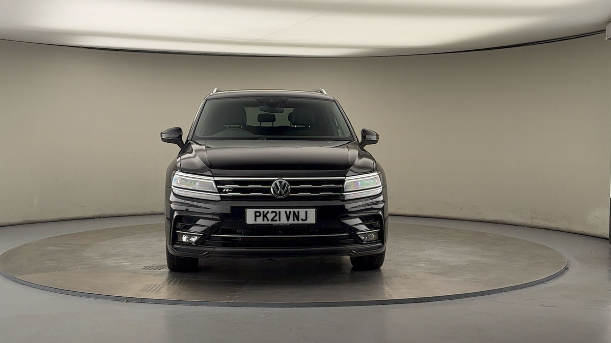 More views of Volkswagen Tiguan Allspace