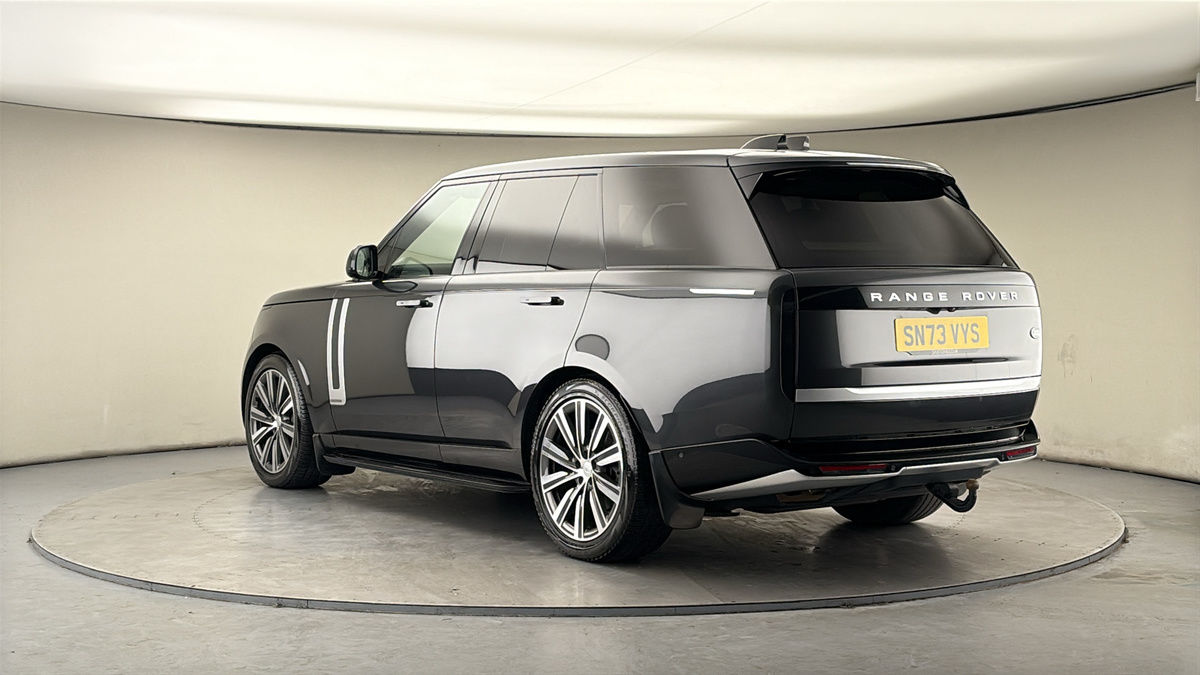 Land Rover Range Rover Image 2